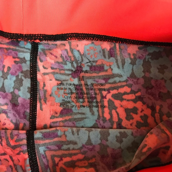 Bright & Fun Colorful Patterned Yoga Shorts - Picture 5 of 5